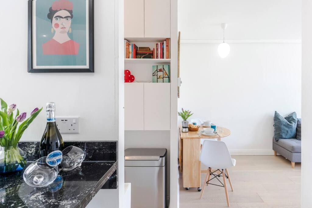 The Clarence, Central London Apartment W/ Wifi Buitenkant foto