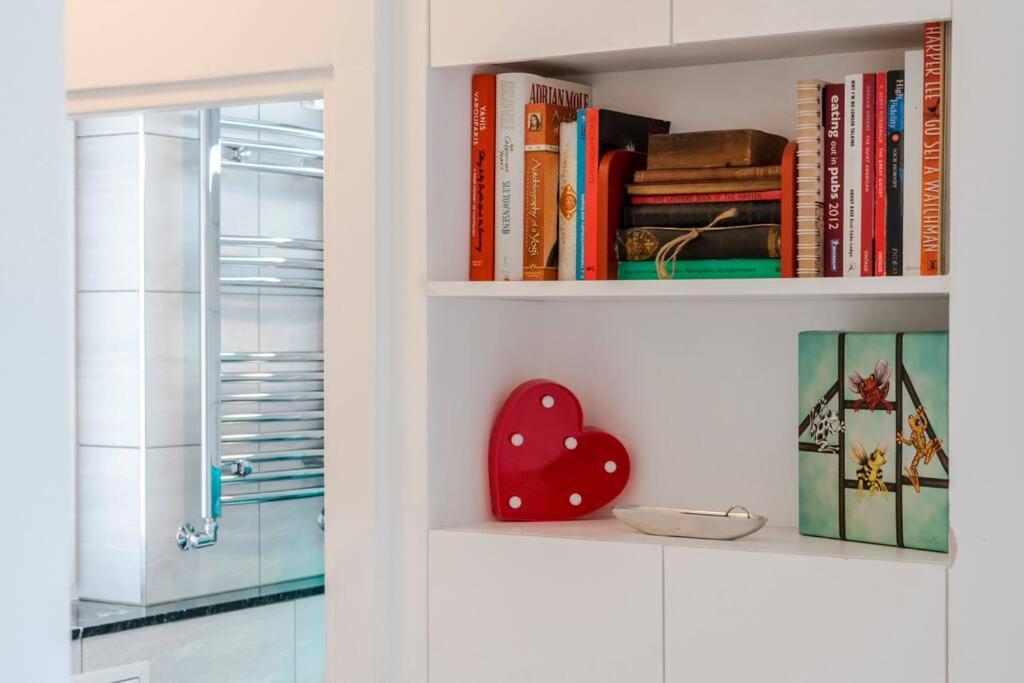 The Clarence, Central London Apartment W/ Wifi Buitenkant foto